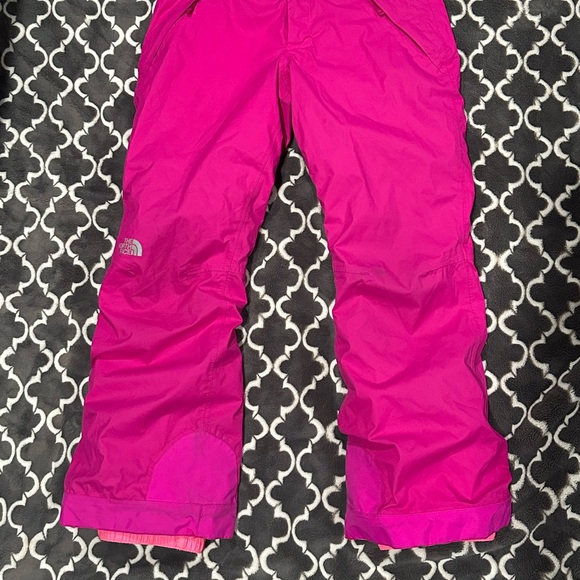 The North Face Hyvent Waterproof Hot Pink Snow Pants GIRLS M MEDIUM 10-12 - Picture 2 of 9